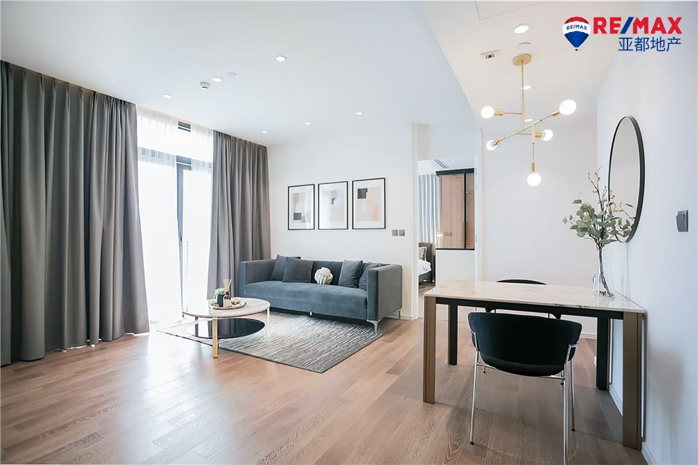 曼谷中心公寓2卧3卫87平方米出售 A beautiful unit with an effortlessly accessible condominium to BTS and MTR Asoke in the Sukhumvit area.