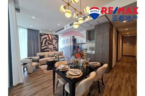 芭提雅高端公寓98平方米2卧3卫出售 Oceanfront Luxury 2 Bedroom Condo - Wyndham Grand Wongamat